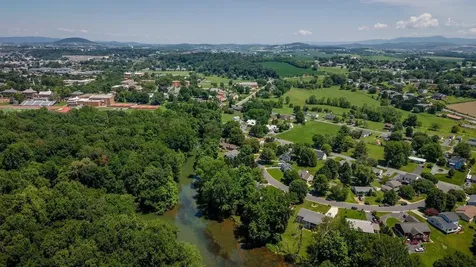 503 Riverside Drive E Bridgewater VA 22812
