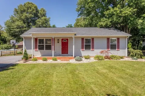 503 Riverside Drive E Bridgewater VA 22812