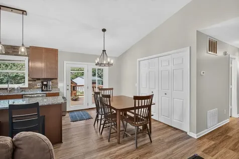 503 Riverside Drive E Bridgewater VA 22812