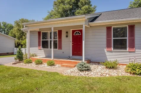503 Riverside Drive E Bridgewater VA 22812