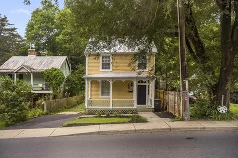 324 Green Street Staunton VA 24401