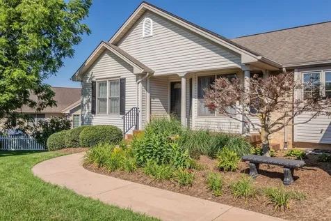 225 Walnut Drive Broadway VA 22815