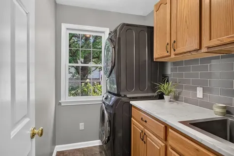 225 Walnut Drive Broadway VA 22815