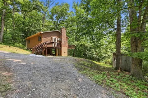 460 Hilltop Lane Mt Jackson VA 22842