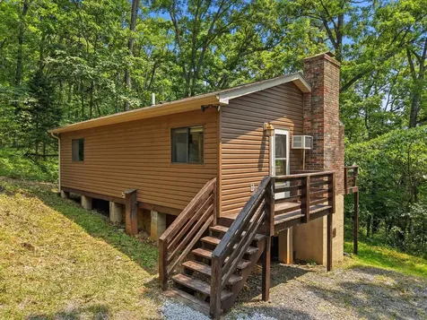 460 Hilltop Lane Mt Jackson VA 22842
