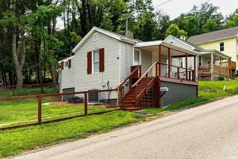 110 Gay Street W Staunton VA 24401
