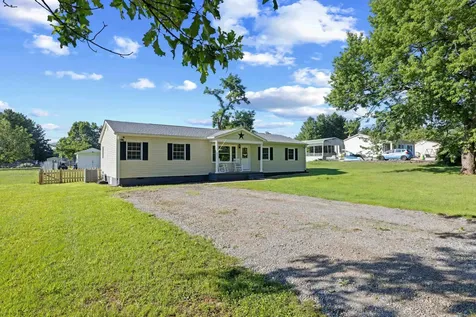440 Dry Branch Road Churchville VA 24421