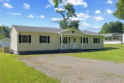 440 Dry Branch Road Churchville VA 24421