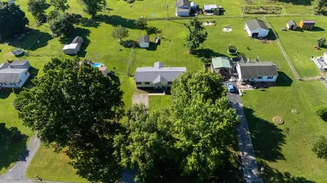 440 Dry Branch Road Churchville VA 24421