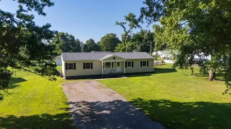 440 Dry Branch Road Churchville VA 24421