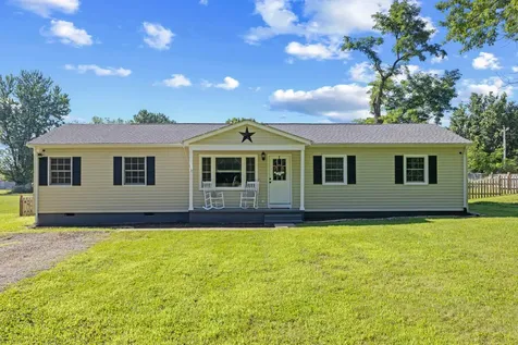 440 Dry Branch Road Churchville VA 24421