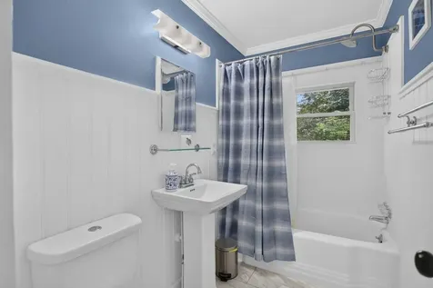 55 Lake Drive Edinburg VA 22824