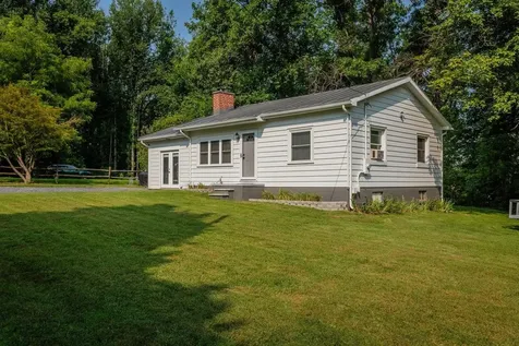 55 Lake Drive Edinburg VA 22824