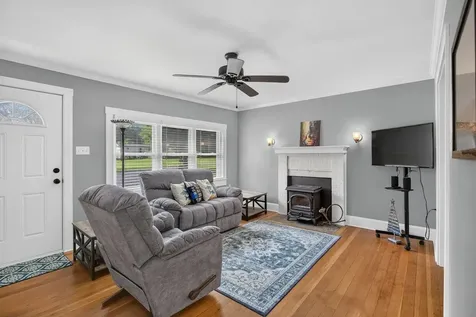 55 Lake Drive Edinburg VA 22824