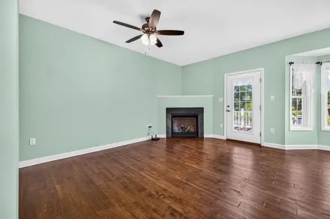 204 Grafton Court Edinburg VA 22824