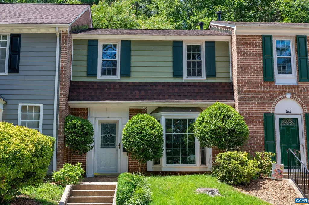 102 Mansfield Court Charlottesville VA 22903