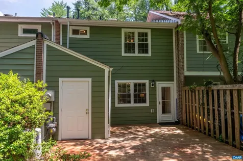 102 Mansfield Court Charlottesville VA 22903