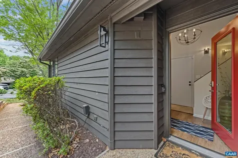 101 Blithe Court Charlottesville VA 22901