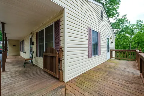 45 Morris Mill Road Staunton VA 24401