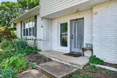 639 Silver Lake Road Dayton VA 22821