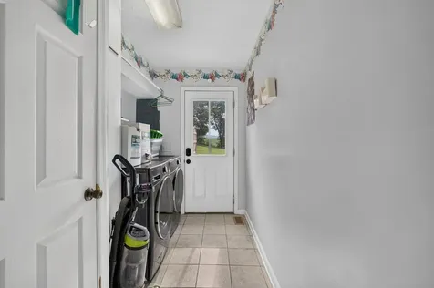 639 Silver Lake Road Dayton VA 22821