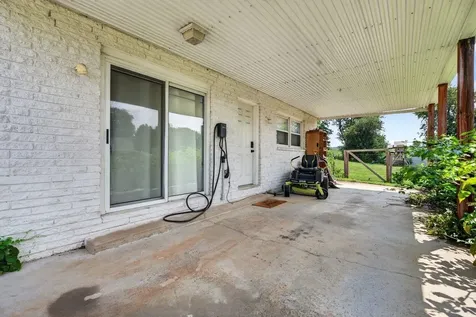 639 Silver Lake Road Dayton VA 22821