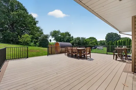 639 Silver Lake Road Dayton VA 22821