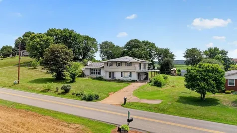 639 Silver Lake Road Dayton VA 22821