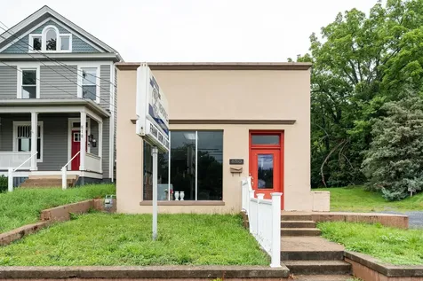 820 Augusta Street N Staunton VA 24401