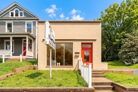 820 Augusta Street N Staunton VA 24401