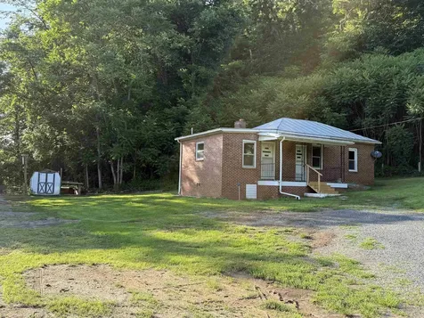 8760 Brocks Gap Road Broadway VA 22815