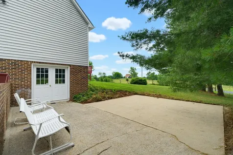 2117 Barterbrook Road Staunton VA 24401