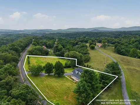 2117 Barterbrook Road Staunton VA 24401