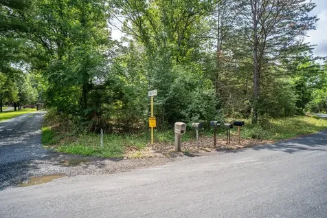 0 Shapeshifter Lane Grottoes VA 24441