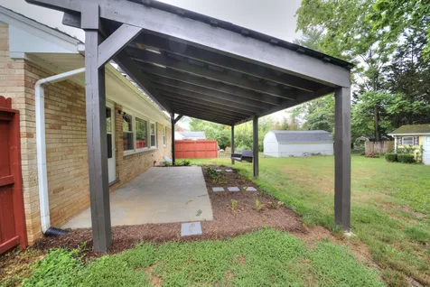 918 Jefferson Avenue Waynesboro VA 22980