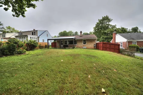 918 Jefferson Avenue Waynesboro VA 22980