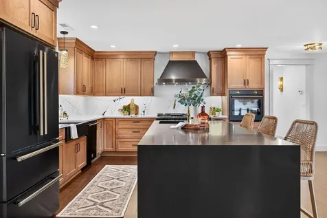 5348 Lee Jackson Highway Greenville VA 24440