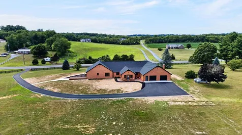 5348 Lee Jackson Highway Greenville VA 24440