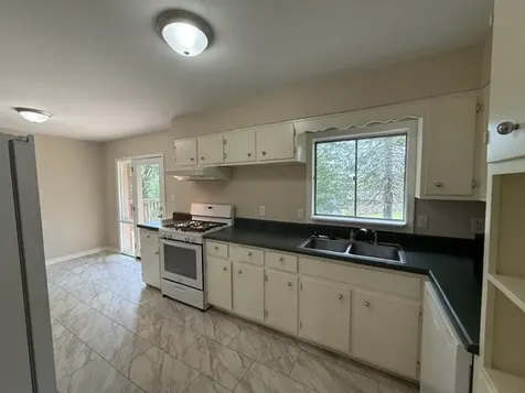 302 Burnley Drive Staunton VA 24401