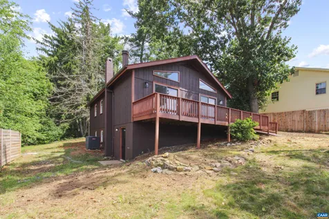 416 Woodland Circle Waynesboro VA 22980