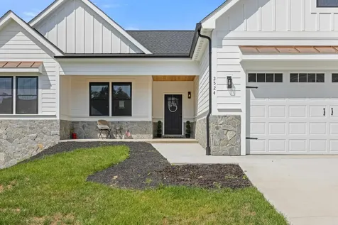 2524 Belvue Road Waynesboro VA 22980