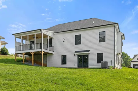 2524 Belvue Road Waynesboro VA 22980