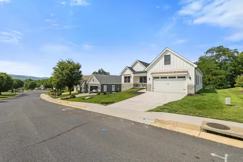 2524 Belvue Road Waynesboro VA 22980