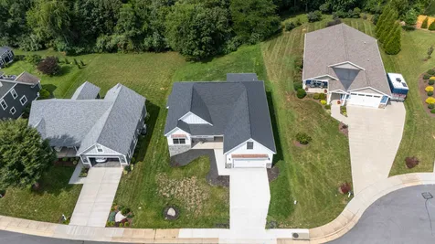 2524 Belvue Road Waynesboro VA 22980