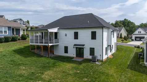 2524 Belvue Road Waynesboro VA 22980