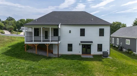 2524 Belvue Road Waynesboro VA 22980