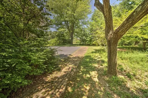 1667 Laurel Hill Road Verona VA 24482