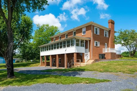 1370 Middlebrook Road Staunton VA 24401