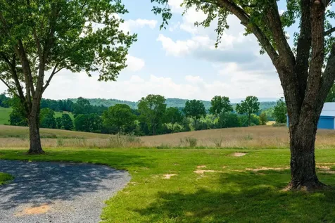 1370 Middlebrook Road Staunton VA 24401