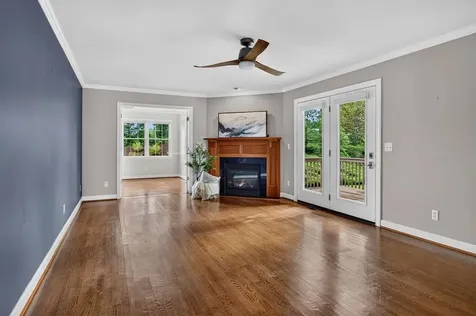 21 Hickory Nut Lane Staunton VA 24401